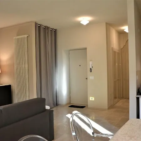 Apartment La Casa Di Tito - *
